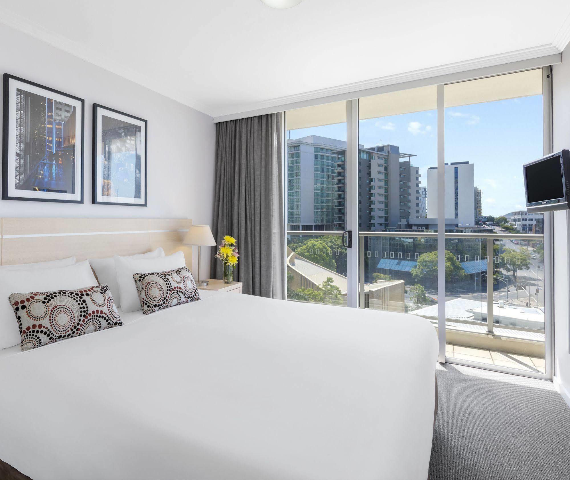 Oaks Brisbane Lexicon Suites Εξωτερικό φωτογραφία